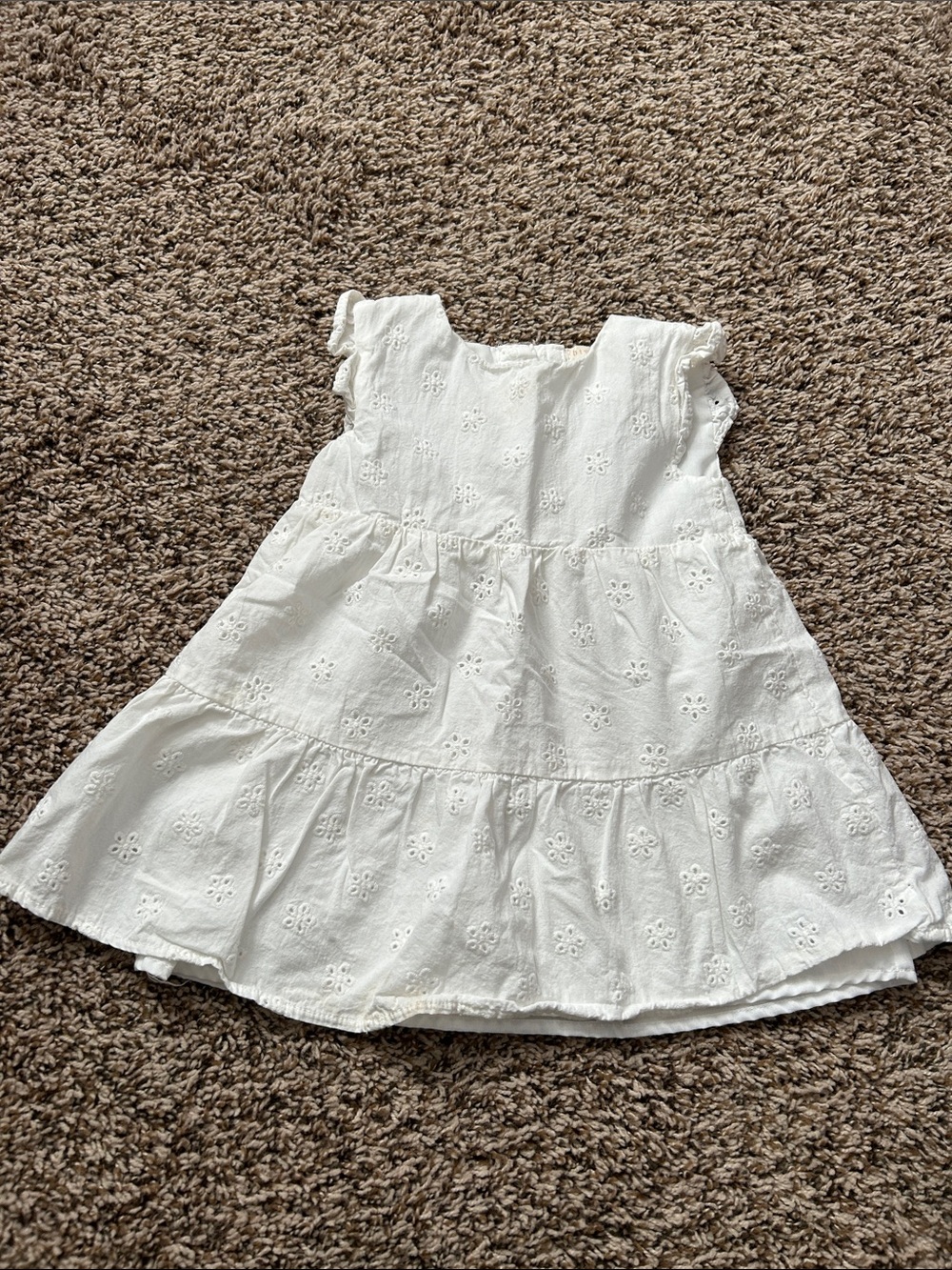 btween White Eyelet Tiered Flutter-Sleeve Dress